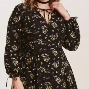 Torrid Multi-Color Floral Print Challis Smocked Waist Dress Sx 2 NWT